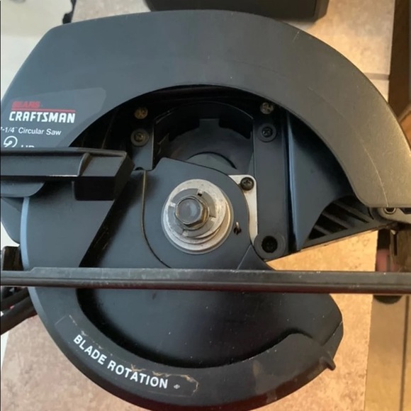 Craftsman 7 1/4” Circular Saw 2 Hp Model 315 109221 - Picture 9 of 11